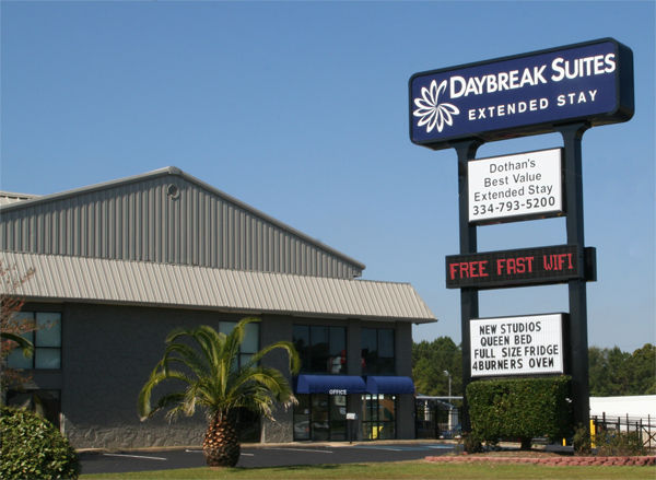 Daybreak Suites Extended Stay Dothan Eksteriør billede